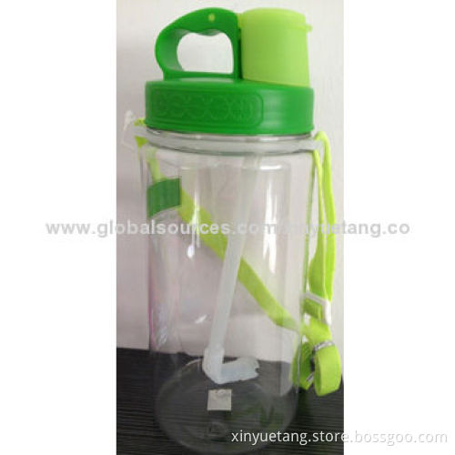 Tritan sport bottle with handle, sipper and silicone straw inside